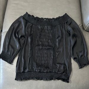 Miroa Black Off-Shoulder Women's Top, size M